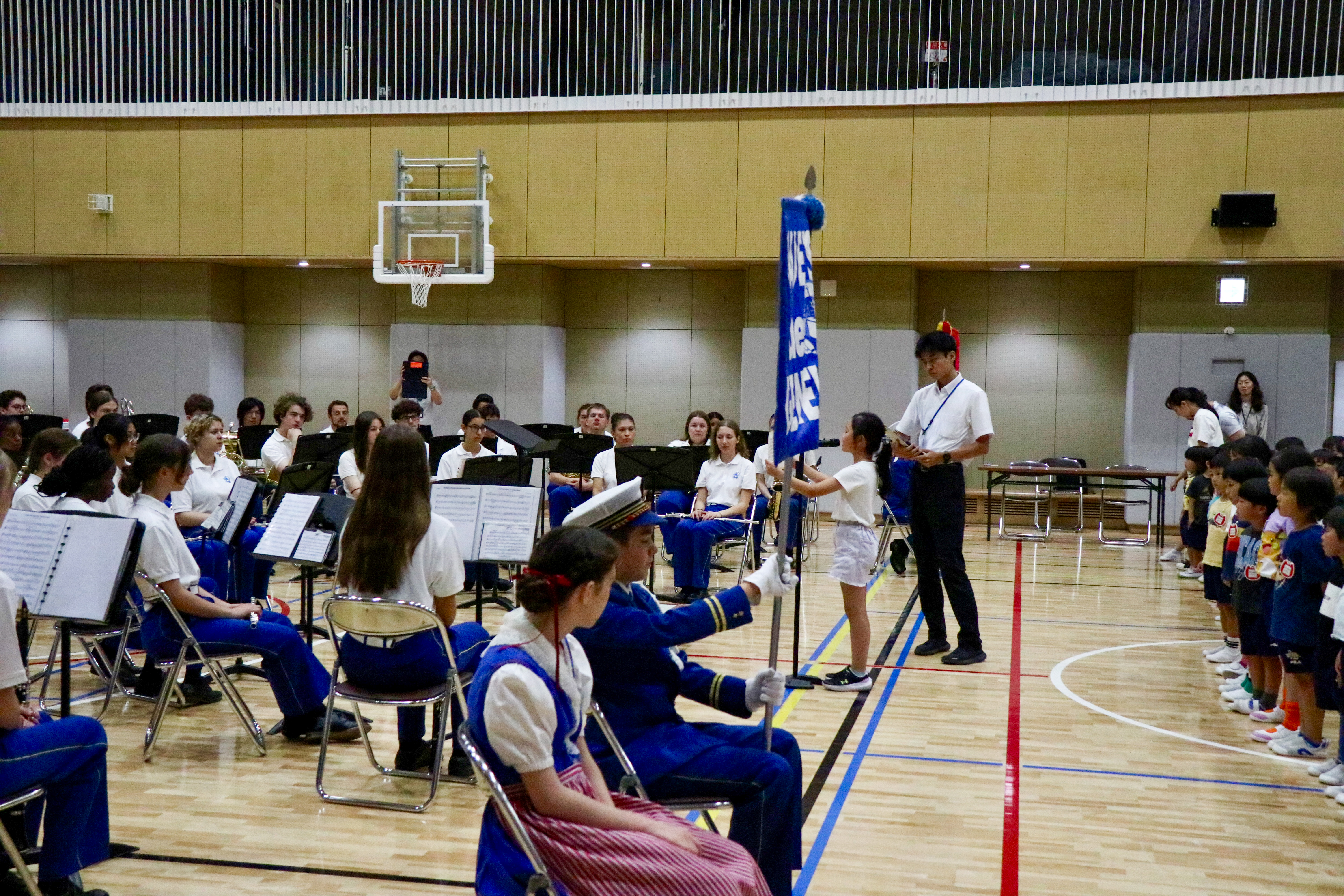 Cadet de Geneva visits Jonan Elementary School in Shinagawa image