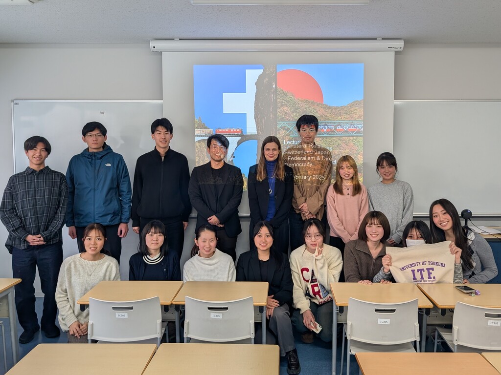 学生との対話――連邦制・イニシアティヴ（国民発議権）・国民投票について image