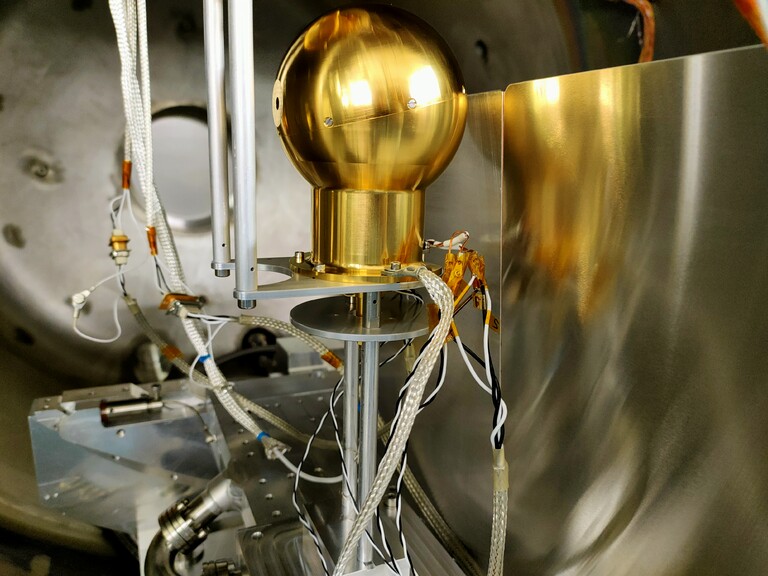 University of Bern – 太古の世界を訪ねて ! image